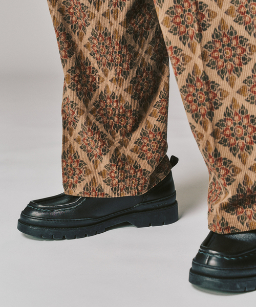 417 EDIFICE（フォーワンセブンエディフィス）の「PRINT CORDUROY EASY パンツ（スラックス・メンズ・ブラウン/チャコールグレー/ベージュ・MEDIUM/SMALL/LARGE）」の9枚目の写真