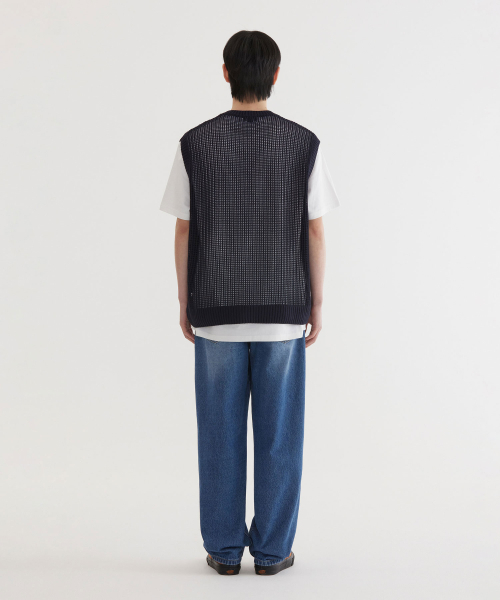 COVERNAT（カバーナット）の「アーチロゴマッシュニットベストダークネイビー（ベスト・レディース・その他・SMALL/MEDIUM/LARGE/X-LARGE）」の9枚目の写真