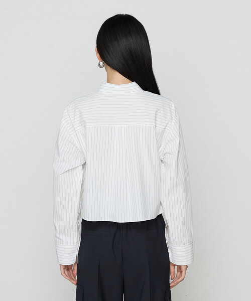 COMME CA(コムサ)の「〔 TALLサイズ 〕 ストライプタイプライター/バルキーオックスフォード クロップドシャツ(シャツ/ブラウス・レディース・ホワイト/ネイビー/ブルー・15号)」の8枚目の写真