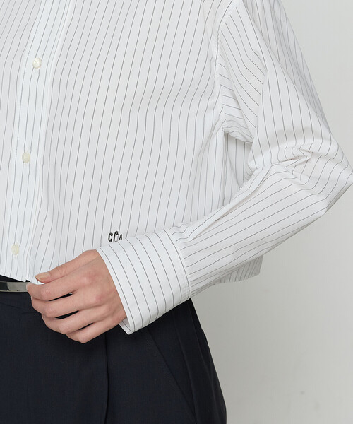 COMME CA(コムサ)の「〔 TALLサイズ 〕 ストライプタイプライター/バルキーオックスフォード クロップドシャツ(シャツ/ブラウス・レディース・ホワイト/ネイビー/ブルー・15号)」の10枚目の写真