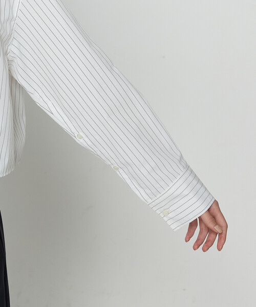 COMME CA(コムサ)の「〔 TALLサイズ 〕 ストライプタイプライター/バルキーオックスフォード クロップドシャツ(シャツ/ブラウス・レディース・ホワイト/ネイビー/ブルー・15号)」の11枚目の写真