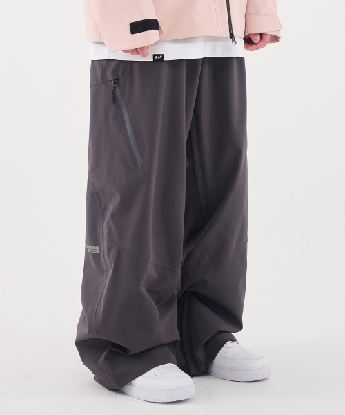 DOLL OUTERWEAR(ドラ アウターウェア)の「2526 アークパンツ D.GRAY 男女共用(その他パンツ・レディース・その他・SMALL/MEDIUM/LARGE/X-LARGE/XX-LARGE)」の2枚目の写真
