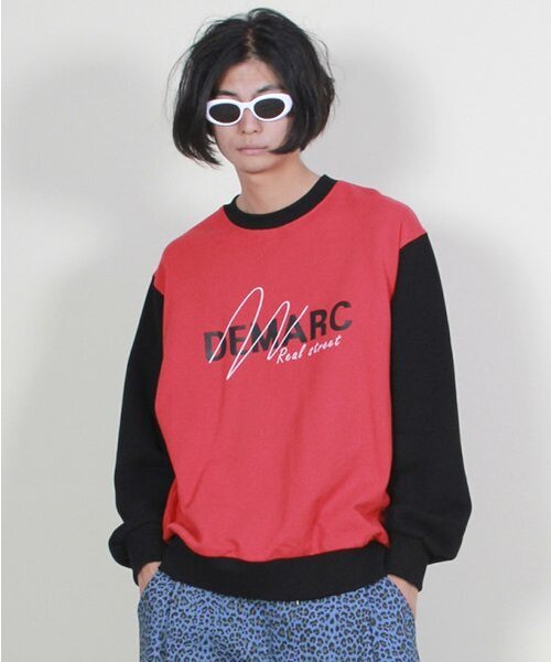 DEMARC(ドゥマーク)の「カラー配色ロゴグラフィックスウェットレッド(スウェット・メンズ・その他・LARGE)」の5枚目の写真