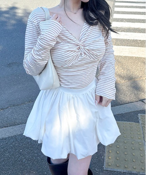 Mejoul(メジュール)の「ツイストVネックボーダーロンT(Tシャツ/カットソー・レディース・レッド系その他/ブルー系その他・M/L)」の9枚目の写真