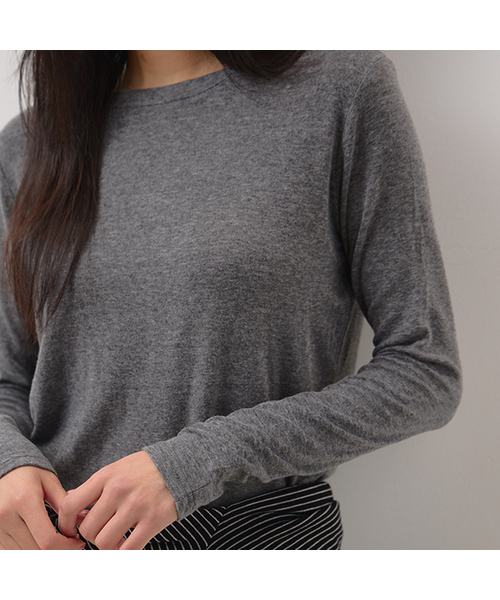 TOGE(トジ)の「wool tencel long sleeve top(Tシャツ/カットソー・レディース・ホワイト/ブラック/グレー/キャメル・FREE)」の1枚目の写真