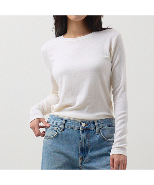 TOGE(トジ)の「wool tencel long sleeve top(Tシャツ/カットソー・レディース・ホワイト/ブラック/グレー/キャメル・FREE)」の2枚目の写真