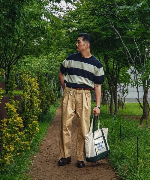 BELLIEF(ベリーフ)の「Gabardine cotton Double Pleats Wide Chino Pants (Beige)(その他パンツ・メンズ・その他・MEDIUM/LARGE/X-LARGE)」の6枚目の写真