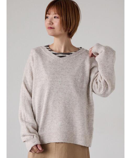 Lugnoncure（ルノンキュール）の「もちもちメランジVネックニット（ニット/セーター・レディース・グレー/チャコールグレー/ブルー/グリーン/ベージュ・F）」の3枚目の写真