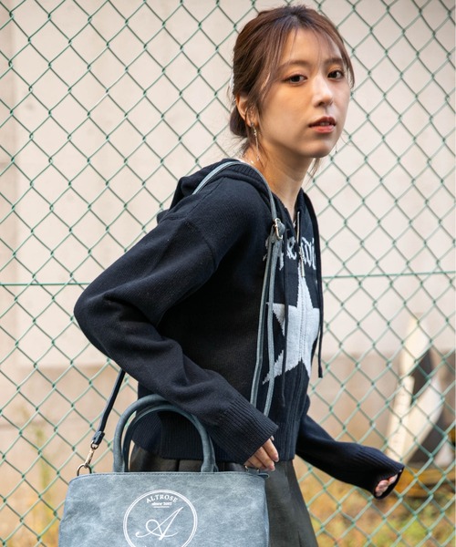 GORGE(ゴージ)の「《スター柄×ロゴジャガード》ショート丈ニットZIPパーカー ストリート×Y2K(ニット/セーター・レディース・グレー/ピンク/ネイビー・F)」の13枚目の写真