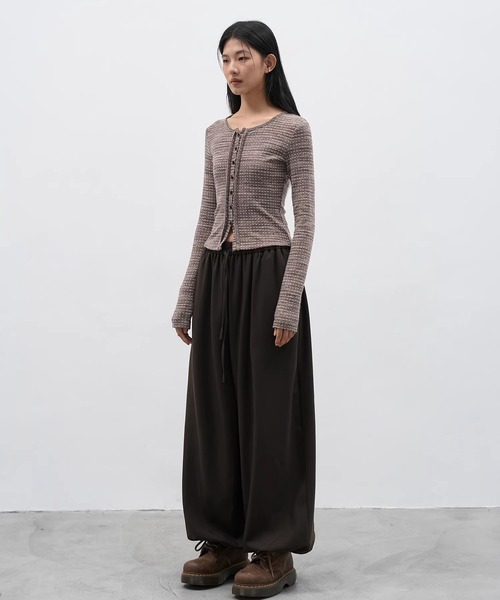 EIGHTHMONTH(エイスマンス)の「フロントボタントップス EM25a164【EIGHTHMONTH】(Tシャツ/カットソー・レディース・グレー/ブラウン・S/M)」の17枚目の写真