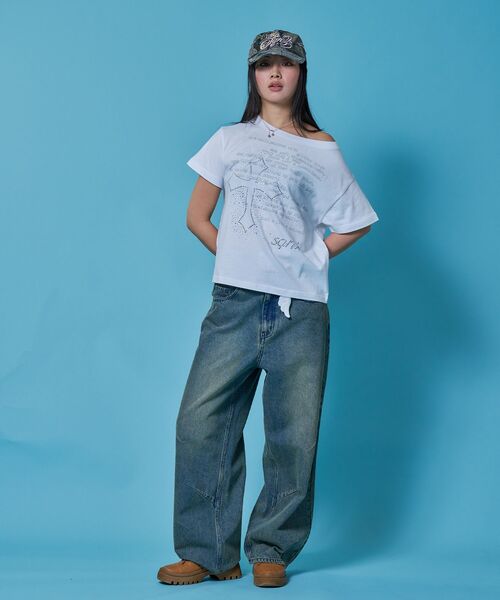 SEQUENZ（シークエンズ）の「※WEB限定 / ワンショルダー / レディースクロス半袖Tシャツ / sqnzone-shoulder cross tee（Tシャツ/カットソー・レディース・ホワイト/その他1/グリーン系その他3/ブラック・MEDIUM/SMALL）」の10枚目の写真