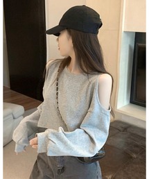 inst.ALL（インストール）の「クロップド丈肩あきトップス（スウェット）」