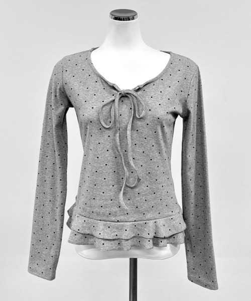 FOLLOWIN（フォロウィン）の「【半袖バージョン追加/3COLOR】ドットリボンフリルカットトップス（Tシャツ/カットソー・レディース・ホワイト/グレー/ブラック/ホワイト系その他/ブラック系その他/グレー系その他・FREE）」の9枚目の写真
