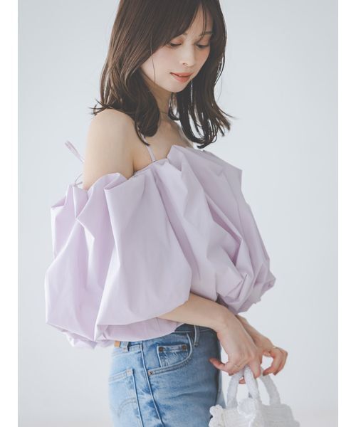 SNIDEL（スナイデル）の「オフショルタックバルーンブラウス（シャツ/ブラウス・レディース・ライラック/ブラック/ホワイト・F）」の9枚目の写真