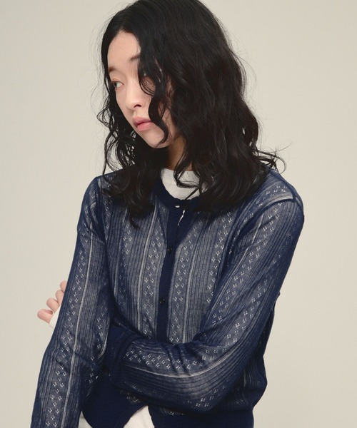 eL(エル)の「【eL】12G Jacquard Sheer Cardigan/650151(カーディガン/ボレロ・レディース・ピンク/ネイビー/アイボリー・FREE)」の14枚目の写真