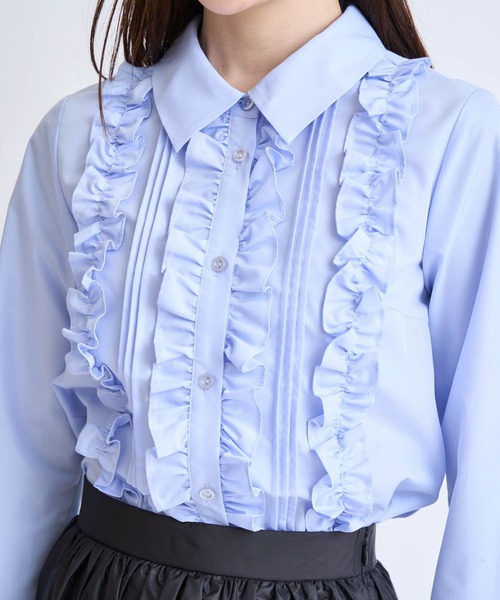 NOELA(ノエラ)の「バーチカルフリルブラウス(シャツ/ブラウス・レディース・オフホワイト/ブルー・フリー)」の13枚目の写真