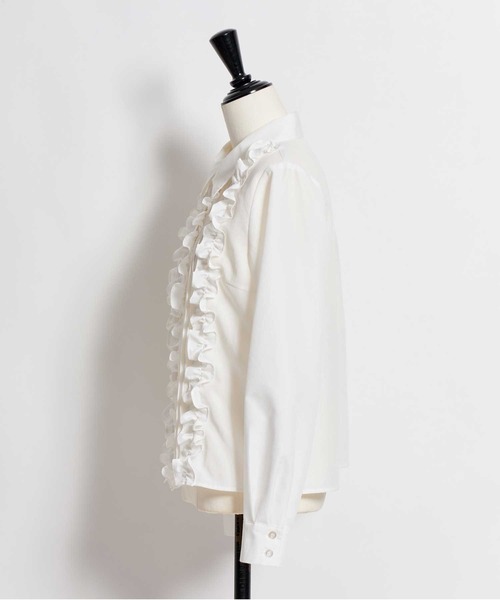 NOELA(ノエラ)の「バーチカルフリルブラウス(シャツ/ブラウス・レディース・オフホワイト/ブルー・フリー)」の18枚目の写真