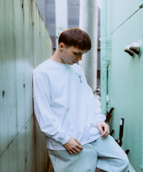 RVCA(ルーカ)の「RVCA メンズ KEEP LOOKING LT ロンT 【2026年春夏モデル】/ルーカ長袖ロンT(Tシャツ/カットソー・メンズ・ブラック/ホワイト/ヘザーグレー・X-LARGE/LARGE/MEDIUM/SMALL)」の4枚目の写真