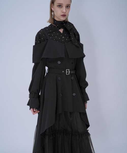 HARE（ハレ）の「オフショルトレンチワンピース(HARE)（ワンピース・レディース・グレー/ブラック/ベージュ・FREE）」の12枚目の写真