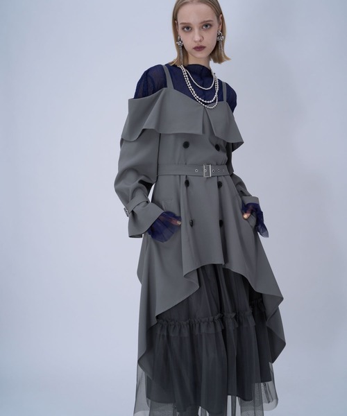 HARE（ハレ）の「オフショルトレンチワンピース(HARE)（ワンピース・レディース・グレー/ブラック/ベージュ・FREE）」の13枚目の写真