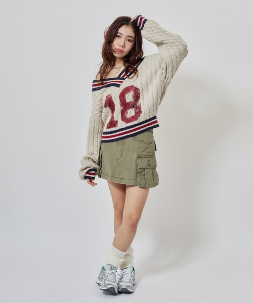 atmos pink(アトモスピンク)の「atmos pink Numbering Cable Knit Top / アトモスピンク ナンバリング ケーブル ニット トップ(ニット/セーター・レディース・グレー/オフホワイト・FREE)」の11枚目の写真