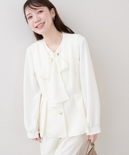 natural couture（ナチュラルクチュール）の「金釦ペプラムベスト（ベスト・レディース・ライトベージュ/ブラック/オフホワイト・FREE）」の6枚目の写真