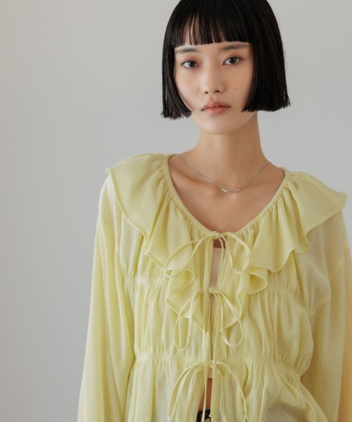 LOWRYS FARM（ローリーズファーム）の「ヨウリュウシャーリングフリルブラウス　638495（シャツ/ブラウス・レディース・イエロー/アイボリー/ブルー/グレー・FREE）」の15枚目の写真