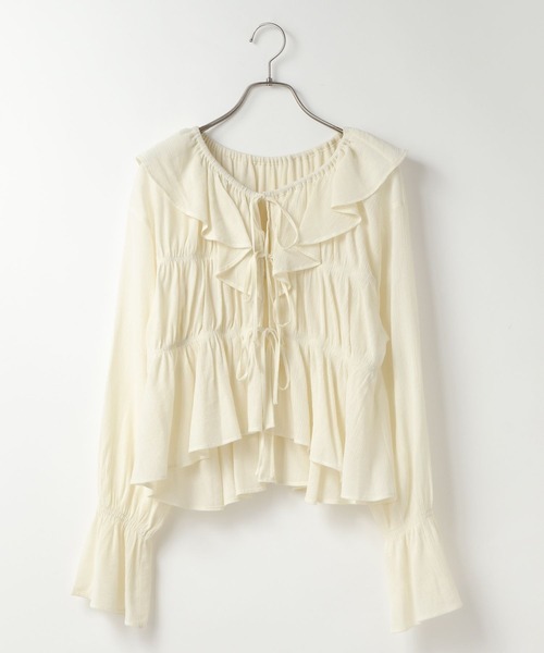 LOWRYS FARM（ローリーズファーム）の「ヨウリュウシャーリングフリルブラウス　638495（シャツ/ブラウス・レディース・イエロー/アイボリー/ブルー/グレー・FREE）」の8枚目の写真