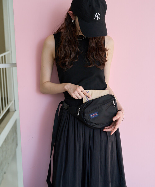 FREAK'S STORE(フリークスストア)の「限定展開 JANSPORT/ジャンスポーツ FIFTH AVENUE/フィフスアベニュー(ボディバッグ/ウエストポーチ・レディース・ブラック/ブルーグリーン/ピンク/ラベンダー・ONE SIZE)」の14枚目の写真