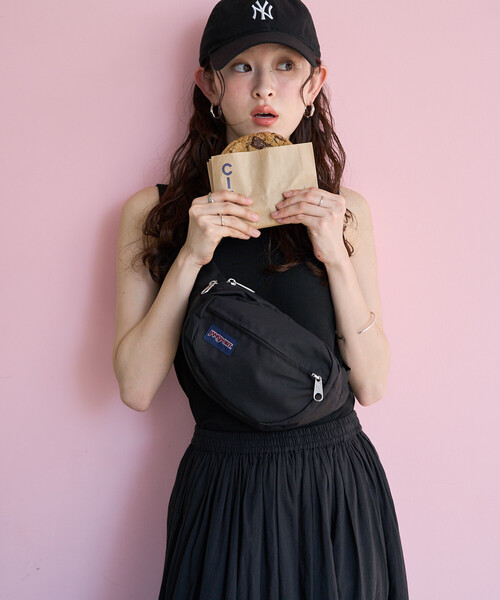 FREAK'S STORE(フリークスストア)の「限定展開 JANSPORT/ジャンスポーツ FIFTH AVENUE/フィフスアベニュー(ボディバッグ/ウエストポーチ・レディース・ブラック/ブルーグリーン/ピンク/ラベンダー・ONE SIZE)」の21枚目の写真