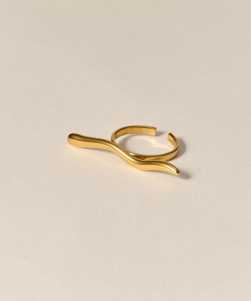 novice（ノーヴィス）の「【novice】Wave Line Ring［Stainless］（リング・レディース・シルバー/ゴールド・FREE）」の14枚目の写真