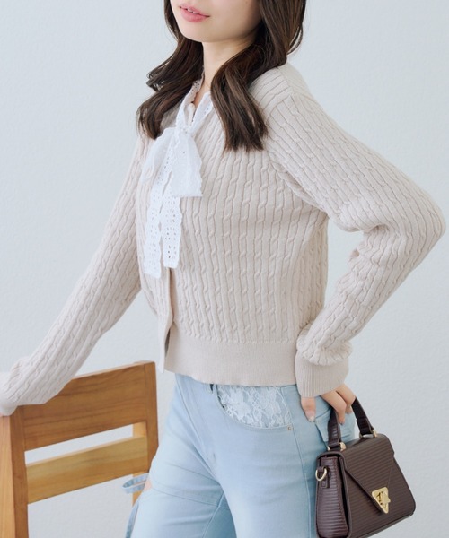 Another Branch olive des olive（アナザーブランチオリーブデオリーブ）の「レースボウタイ付カーディガン（カーディガン/ボレロ・レディース・アイボリー/ネイビー/イエロー・FREE）」の2枚目の写真