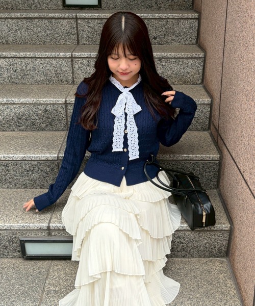 Another Branch olive des olive（アナザーブランチオリーブデオリーブ）の「レースボウタイ付カーディガン（カーディガン/ボレロ・レディース・アイボリー/ネイビー/イエロー・FREE）」の4枚目の写真