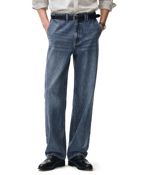DECET(デケト)の「Officer Straight Jeans DCPT068Blue(デニムパンツ・メンズ・その他・26/28/30/32/34)」の1枚目の写真