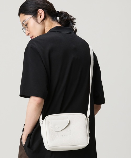 LACOSTE(ラコステ)の「クラブ ラコステ グレインレザー コンパクトショルダーバッグ(ショルダーバッグ・メンズ・ダークネイビー/オフホワイト・FREE)」の17枚目の写真