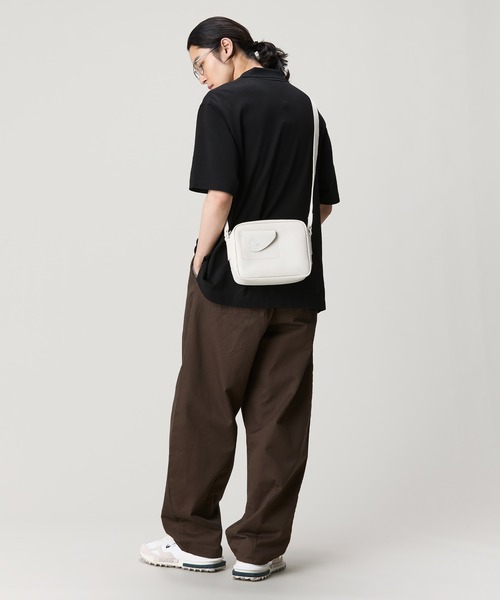 LACOSTE(ラコステ)の「クラブ ラコステ グレインレザー コンパクトショルダーバッグ(ショルダーバッグ・メンズ・ダークネイビー/オフホワイト・FREE)」の21枚目の写真