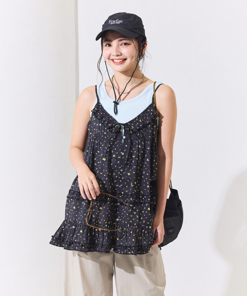 FREAK'S STORE(フリークスストア)の「インドボイル フリル キャミチュニック(キャミソール・レディース・ブラック/オフホワイト/その他2/レッド・フリ-)」の1枚目の写真