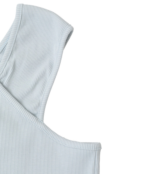 CONVERSE TOKYO(コンバーストウキョウ)の「HALTER STRAP RIB TANK TOP(タンクトップ・レディース・ブルー/ブラック/ベージュ・FREE)」の10枚目の写真
