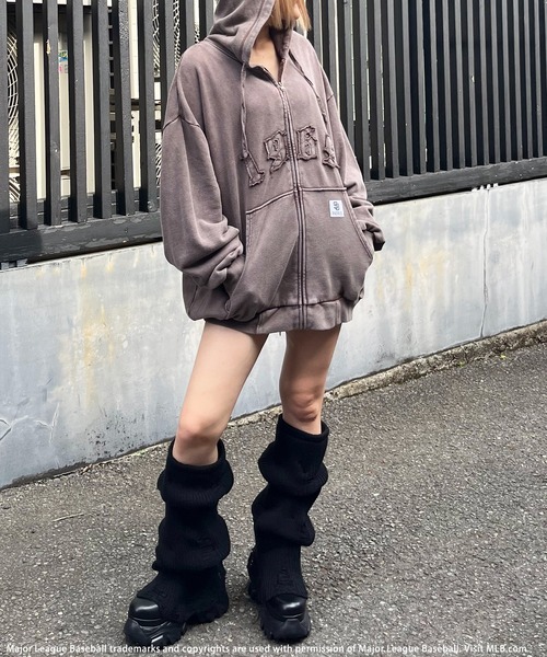 BACK TO THE FIELD（バック トゥー ザ フィールド）の「【MLB】ZIPビッグフーディー（パーカー・レディース・ブラック/ネイビー/ブラウン・FREE）」の5枚目の写真