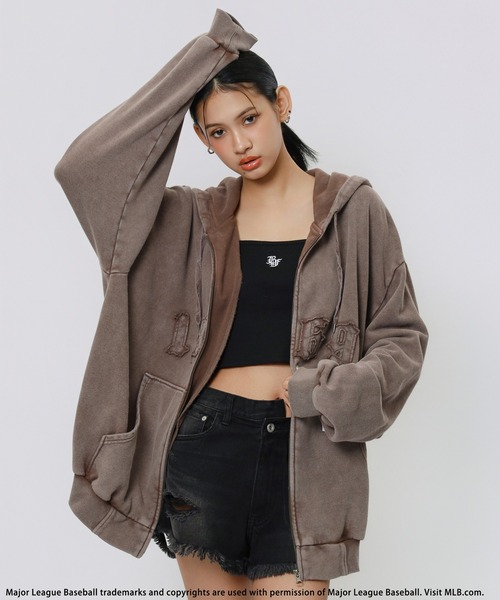 BACK TO THE FIELD（バック トゥー ザ フィールド）の「【MLB】ZIPビッグフーディー（パーカー・レディース・ブラック/ネイビー/ブラウン・FREE）」の4枚目の写真