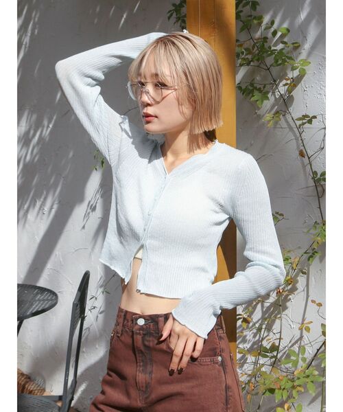 Ungrid（アングリッド）の「シアーフィットニットカーディガン（カーディガン/ボレロ・レディース・アイボリー/ブルー/ブラック・FREE）」の4枚目の写真