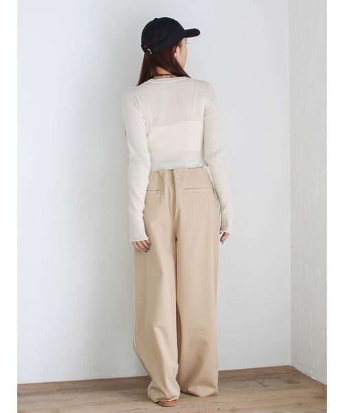 Ungrid（アングリッド）の「シアーフィットニットカーディガン（カーディガン/ボレロ・レディース・アイボリー/ブルー/ブラック・FREE）」の14枚目の写真