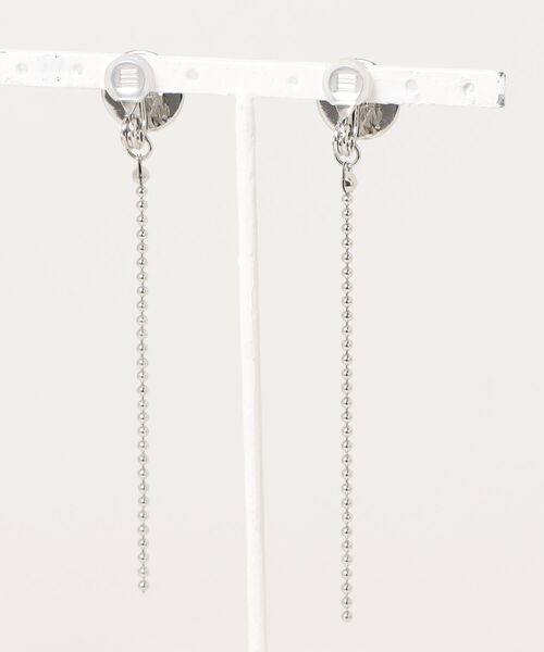 FUNALIVE(ファンアライブ)の「【ROOM.THE.ROOM】Cabochon circle earrings イヤリング(イヤリング・レディース・シルバー・FREE)」の3枚目の写真