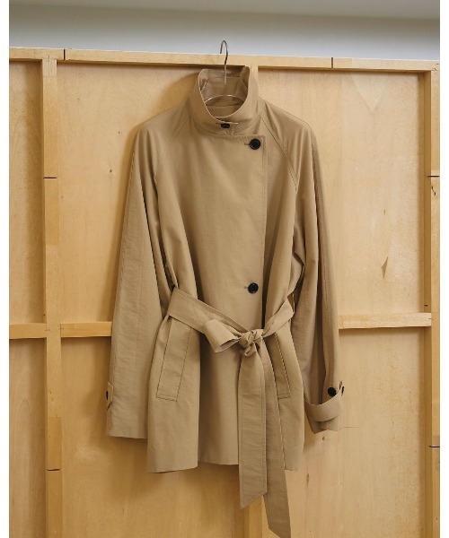 TODAYFUL(トゥデイフル)の「Spring Short Trench 12610001(ダッフルコート・レディース・オフホワイト/ベージュ・38/36)」の20枚目の写真