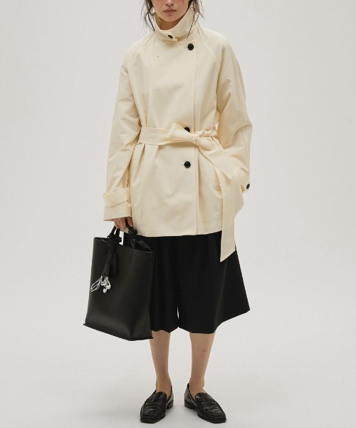 TODAYFUL(トゥデイフル)の「Spring Short Trench 12610001(ダッフルコート・レディース・オフホワイト/ベージュ・38/36)」の12枚目の写真