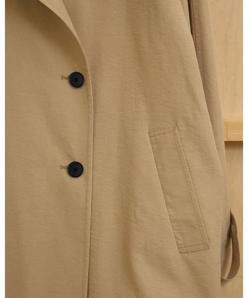 TODAYFUL(トゥデイフル)の「Spring Short Trench 12610001(ダッフルコート・レディース・オフホワイト/ベージュ・38/36)」の17枚目の写真
