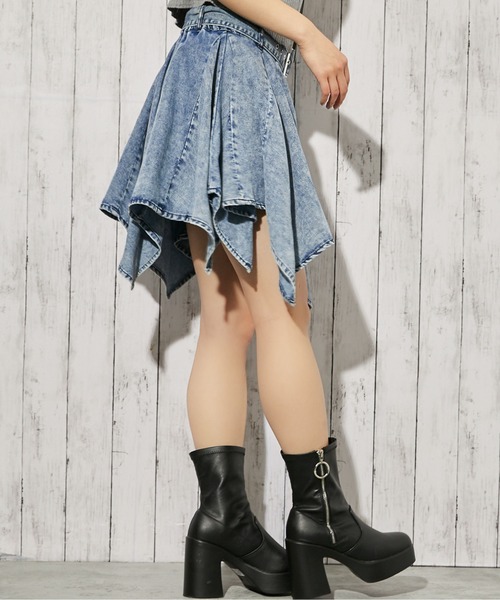 GORGE（ゴージ）の「《ベルト付き×アシンメトリー》デニムミニスカート／インパン付き／オールシーズン／全2色（スカート・レディース・ブラック/ブルー系・F）」の5枚目の写真