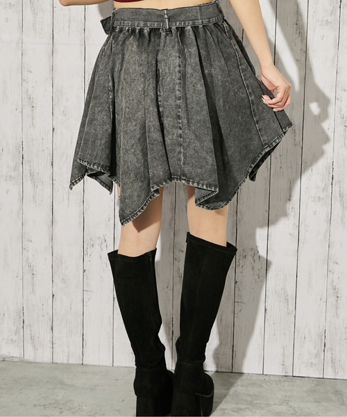 GORGE（ゴージ）の「《ベルト付き×アシンメトリー》デニムミニスカート／インパン付き／オールシーズン／全2色（スカート・レディース・ブラック/ブルー系・F）」の16枚目の写真