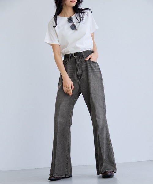 VIS（ビス）の「カラーフレアデニムパンツ（デニムパンツ・レディース・サックスブルー/ベージュ/スミクロ・M/S）」の5枚目の写真