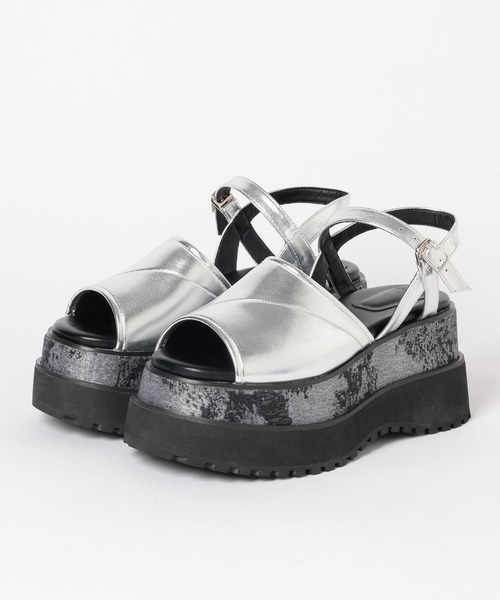 HARE（ハレ）の「ガラソールボリュームサンダル(HARE)（サンダル・レディース・ブラック/シルバー/ブラック系その他・MEDIUM/LARGE）」の21枚目の写真